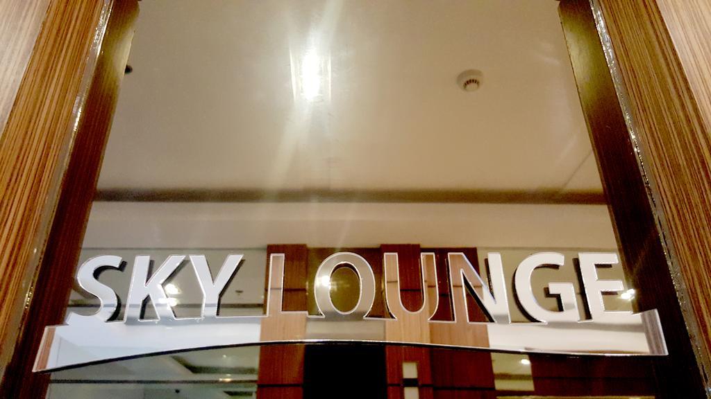 Suite 16 Tagaytay City Bagian luar foto